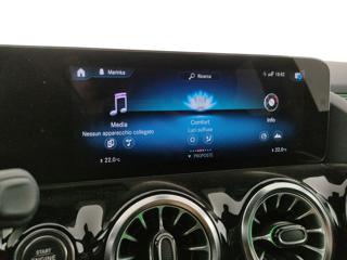 MERCEDES-BENZ GLA 200 usata, con Vetri oscurati
