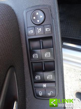 MERCEDES-BENZ B 200 usata, con Cronologia tagliandi