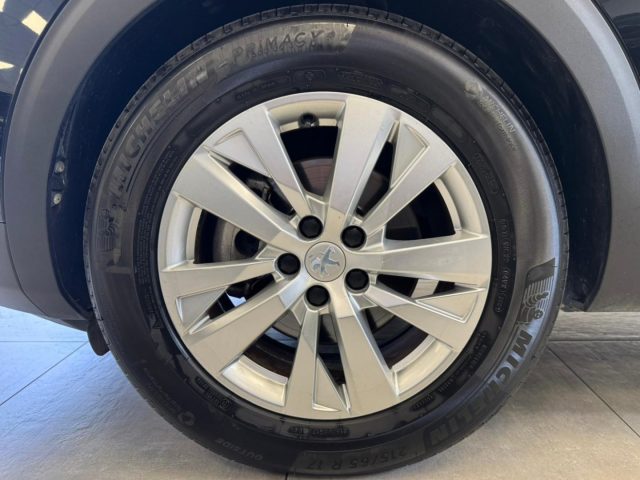 PEUGEOT 3008 usata, con Boardcomputer