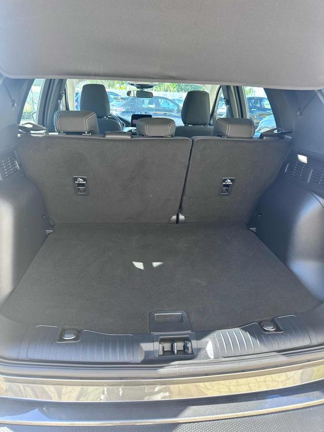 FORD Kuga usata, con Sistema di navigazione
