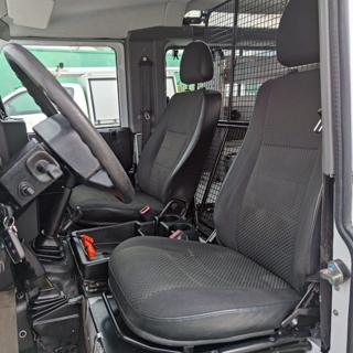 LAND ROVER Defender usata 11
