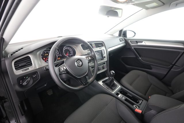VOLKSWAGEN Golf usata 1
