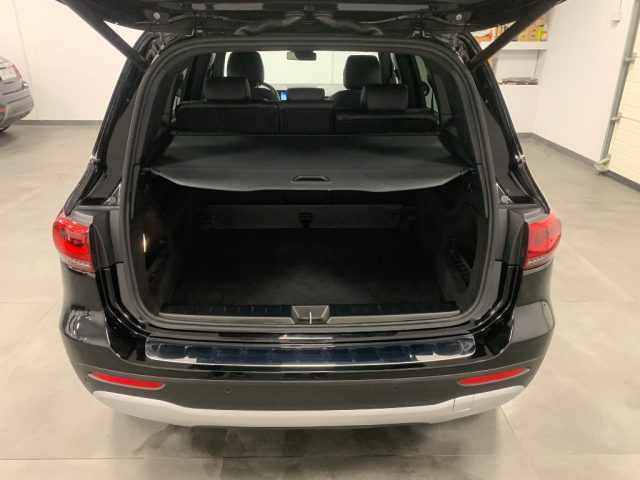 MERCEDES-BENZ GLB 200 usata, con Volante in pelle