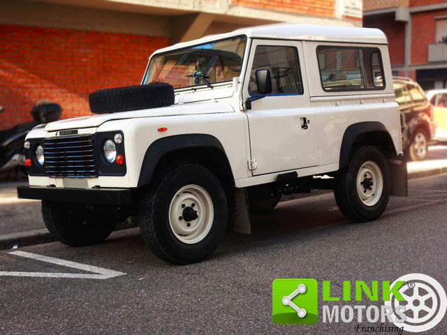 LAND ROVER Defender usata, con Alzacristalli elettrici