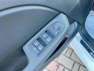 RENAULT Clio usata, con Controllo elettronico della corsia