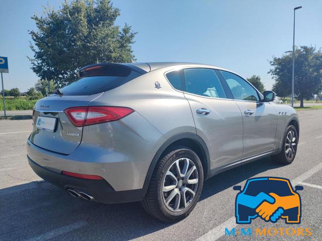 MASERATI Levante usata, con Autoradio