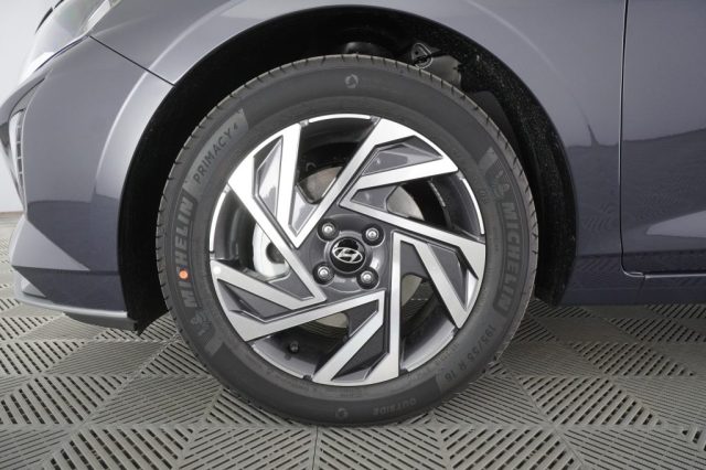 HYUNDAI i20 usata 11