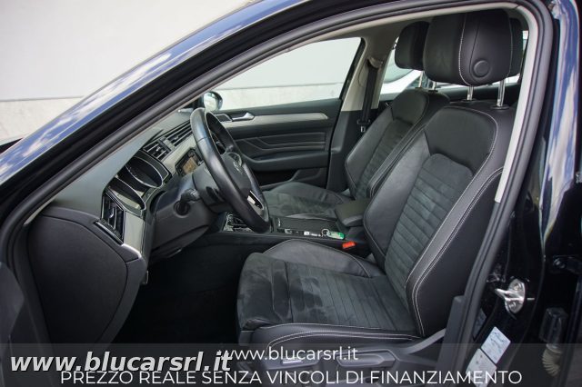 VOLKSWAGEN Passat usata 4