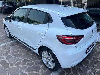 RENAULT Clio usata, con Airbag
