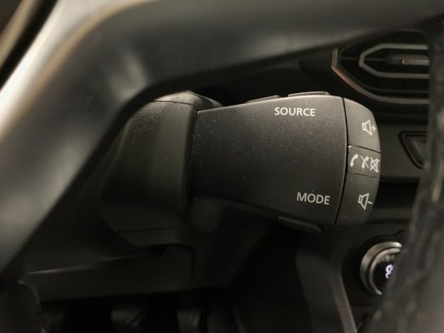 DACIA Jogger usata, con Volante in pelle