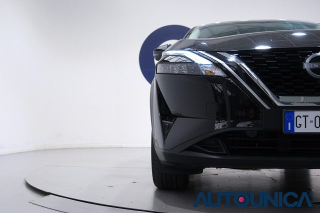 NISSAN Qashqai usata, con 360° camera