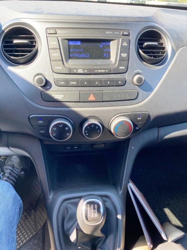 HYUNDAI i10 usata, con Fendinebbia