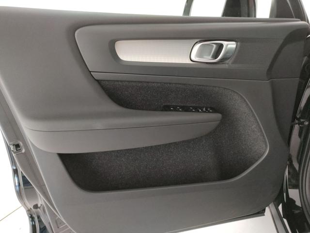VOLVO XC40 usata, con Controllo automatico clima