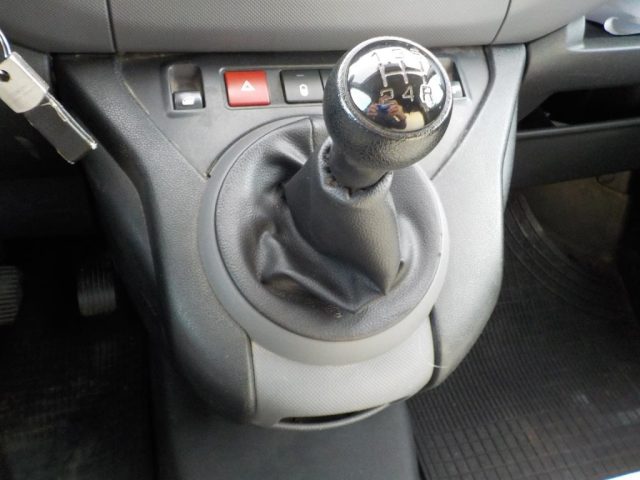 PEUGEOT Partner usata 32