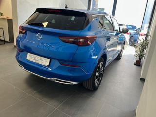 OPEL Grandland usata, con Autoradio