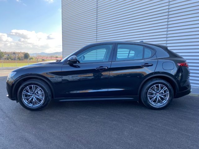 ALFA ROMEO Stelvio usata, con Cerchi in lega