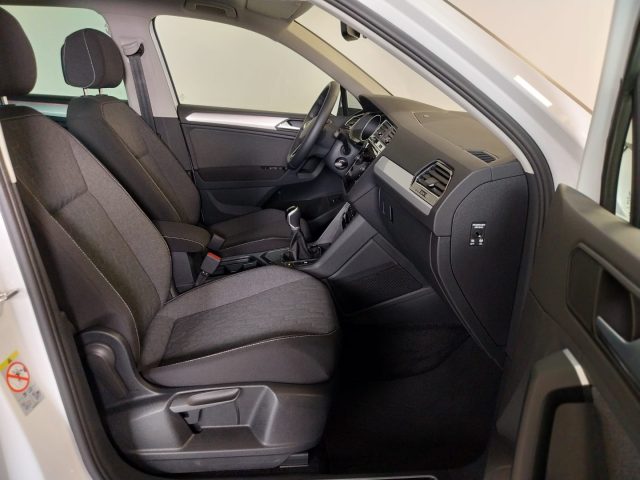 VOLKSWAGEN Tiguan usata, con Sedile posteriore sdoppiato