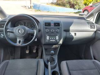 VOLKSWAGEN Touran usata 8
