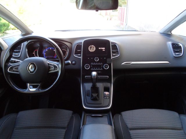 RENAULT Grand Scenic usata, con Boardcomputer