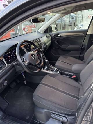 VOLKSWAGEN T-Roc usata, con Autoradio