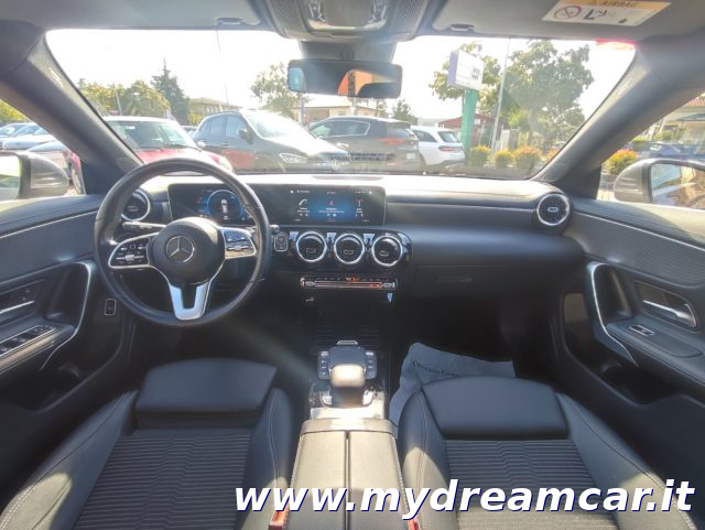MERCEDES-BENZ CLA 200 usata, con Cerchi in lega