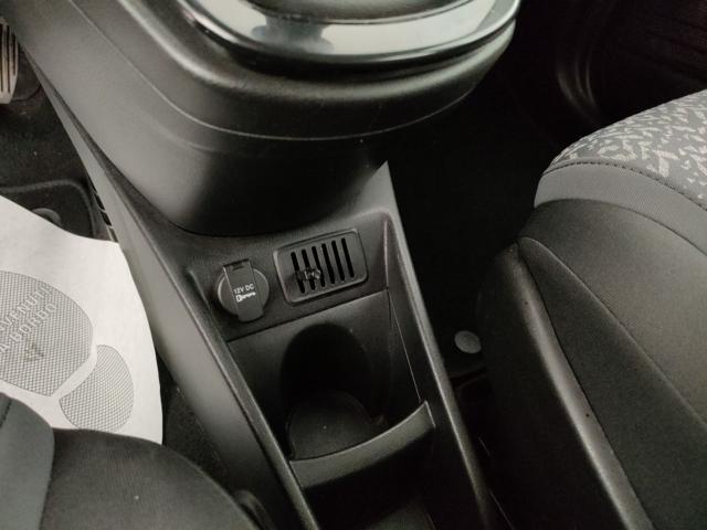 LANCIA Ypsilon usata, con Servosterzo