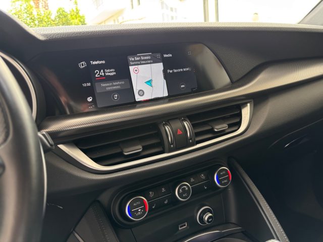 ALFA ROMEO Stelvio usata, con Interni in pelle