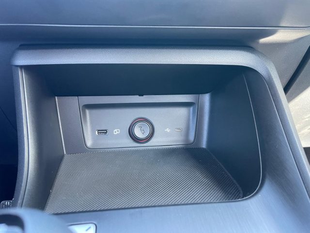 MG ZS usata, con Bluetooth