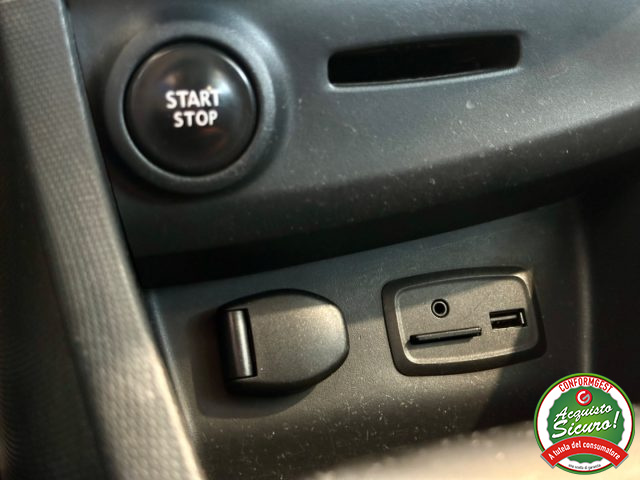 RENAULT Clio usata, con Servosterzo