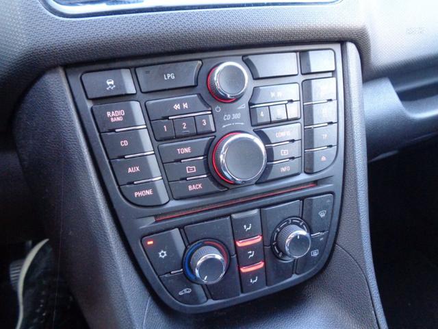 OPEL Meriva usata, con Cruise Control