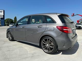 MERCEDES-BENZ B 200 usata, con Autoradio