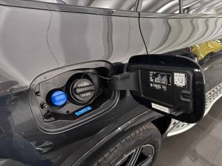 MERCEDES-BENZ GLC 300 usata, con Touch screen