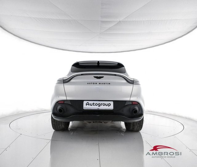 ASTON MARTIN DBX usata 5