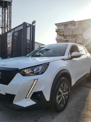 PEUGEOT 2008 usata, con Airbag
