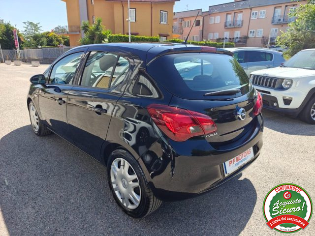OPEL Corsa usata, con Autoradio
