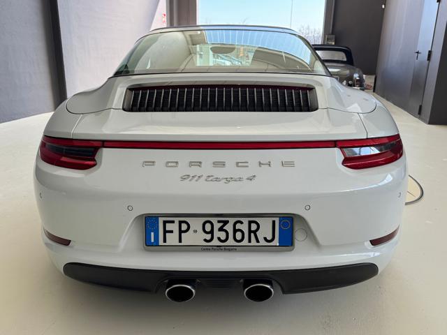 PORSCHE 911 usata, con Autoradio