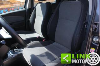 TOYOTA Yaris usata, con Sedile posteriore sdoppiato