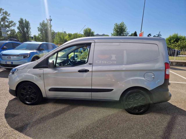 FORD Transit Courier usata, con Fendinebbia