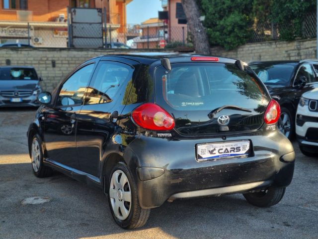 TOYOTA Aygo usata, con Autoradio