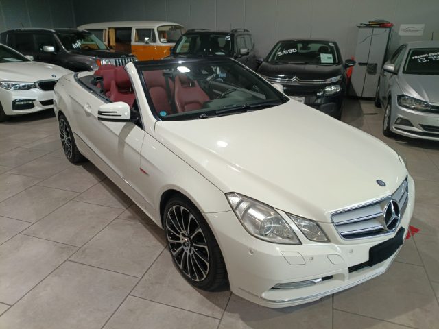 MERCEDES-BENZ E 220 usata, con Airbag laterali
