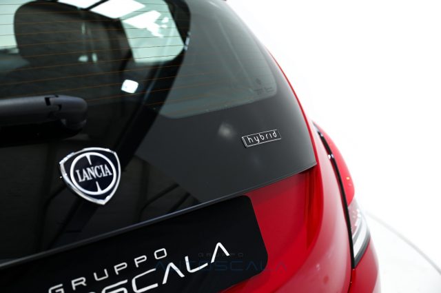LANCIA Ypsilon usata 24