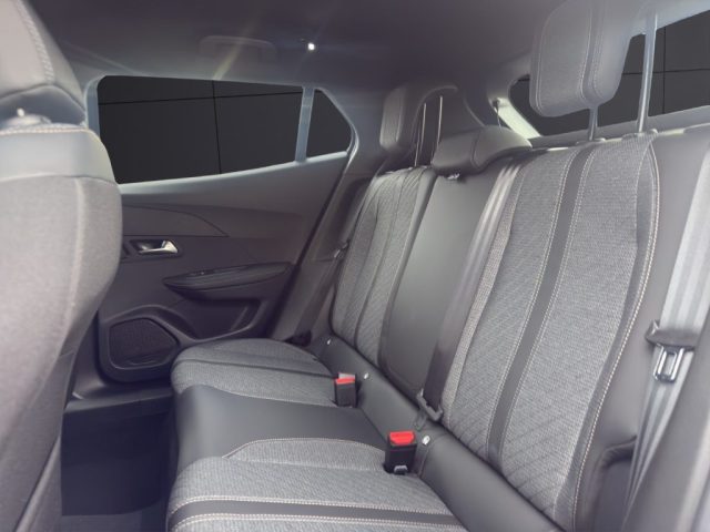 PEUGEOT 2008 usata, con Fari LED