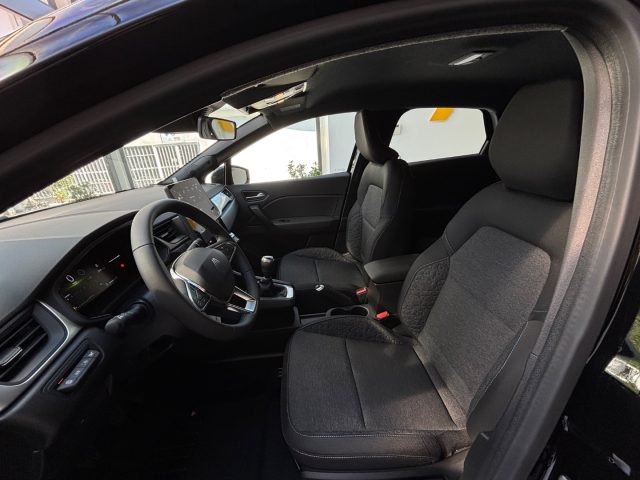 RENAULT Captur usata, con Sound system