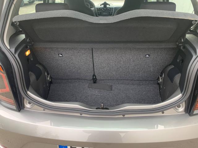 VOLKSWAGEN up! usata, con Controllo vocale