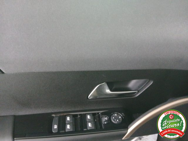 LANCIA Ypsilon usata, con ESP