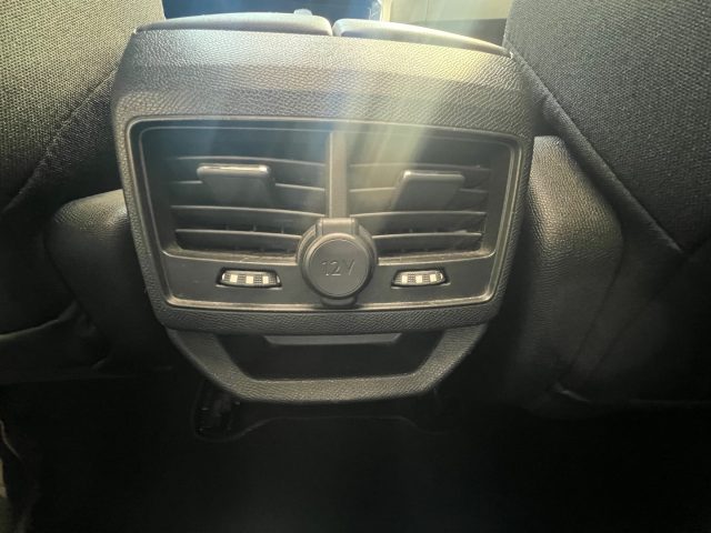 PEUGEOT 3008 usata, con Specchietti laterali elettrici