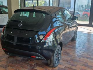 LANCIA Ypsilon usata, con Airbag