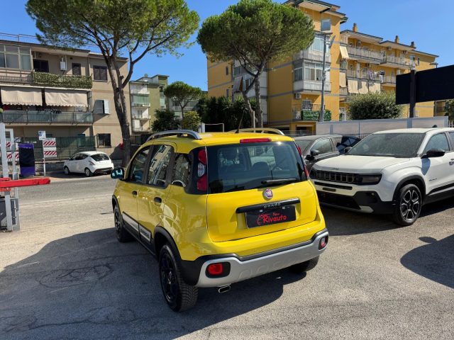 FIAT Panda Cross usata, con Autoradio