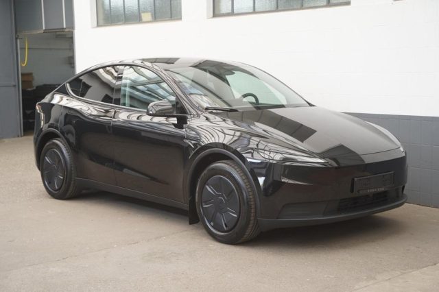 TESLA Model Y usata, con Airbag laterali