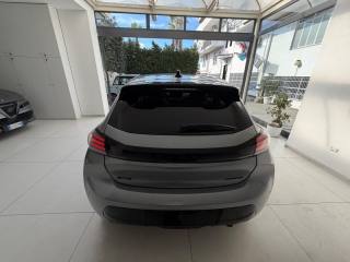 PEUGEOT 208 usata, con Sistema di navigazione